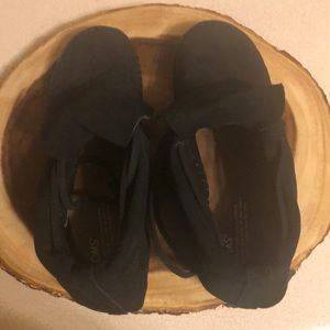 Toms Moccasins